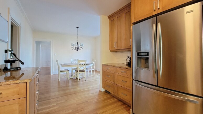 Building Photo - 52 Hillsdale Rd