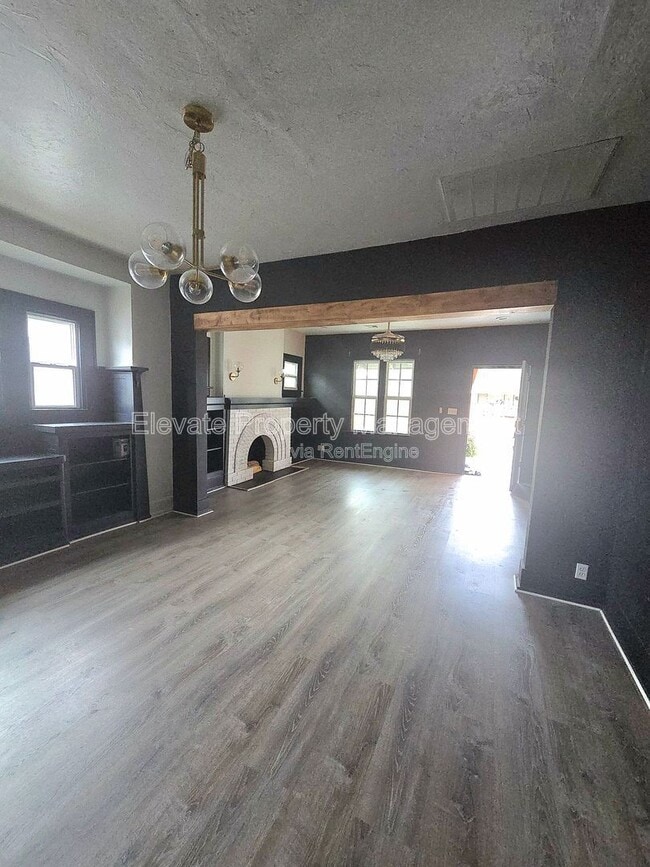 Building Photo - 1625 NW 33rd St