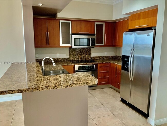 Building Photo - 888 Douglas Rd