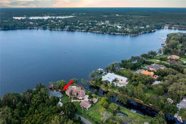 Building Photo - 17527 Canal Shores Dr
