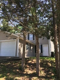 Building Photo - 2216 Live Oak Ln