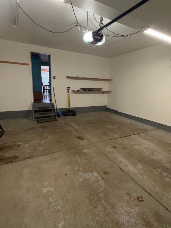 Building Photo - 142 Northwood Dr