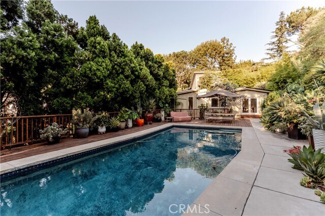 Building Photo - 2412 Canyon Oak Dr