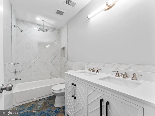 Building Photo - 1682 N 54th St