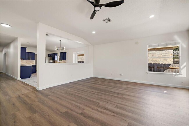 Building Photo - 3219 Arroyo Bluff Ln