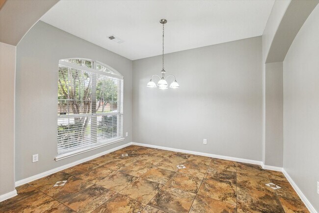 Building Photo - 3122 Schumann Oaks Dr