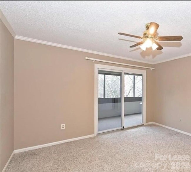 Building Photo - 7345 Winery Ln