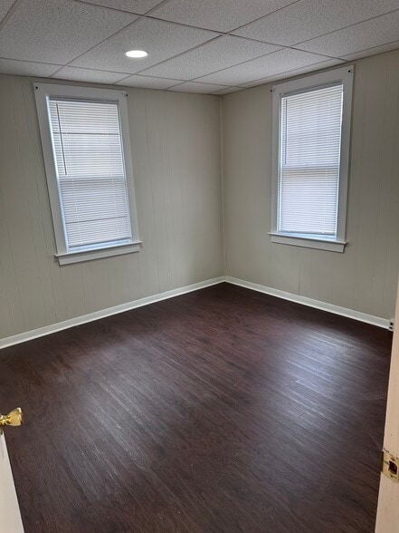 Building Photo - 53 Hoffman St