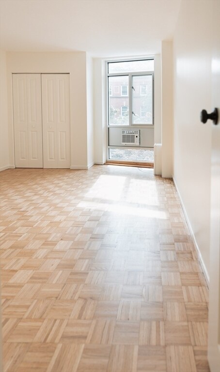 Primary Photo - 19 Winchester St