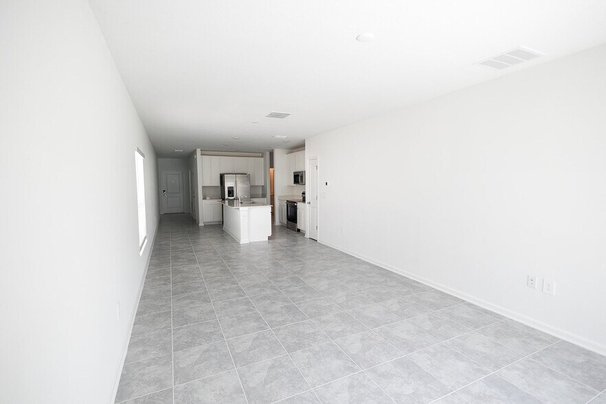 Building Photo - 2177 Aquifer Ln