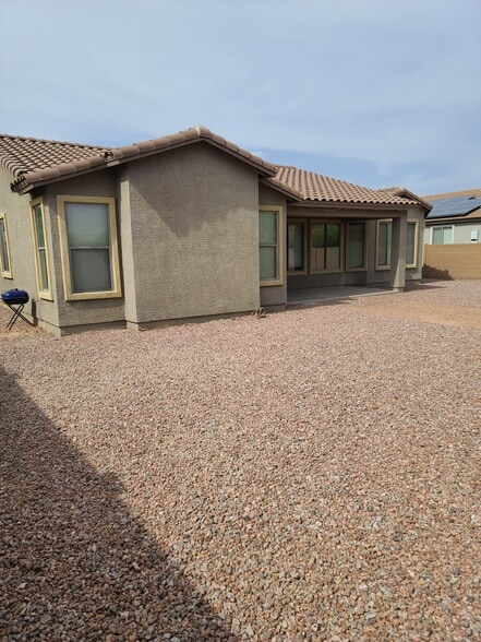Building Photo - 3233 E Blue Ridge Way
