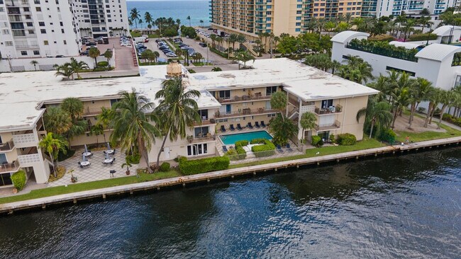 Building Photo - 2400 S Ocean Dr