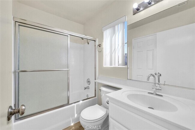 Building Photo - 14941 Eureka Ct