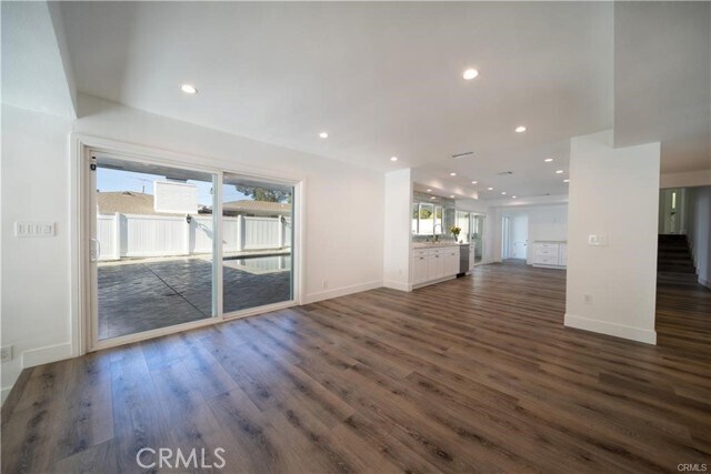 Building Photo - 5105 Lubao Ave