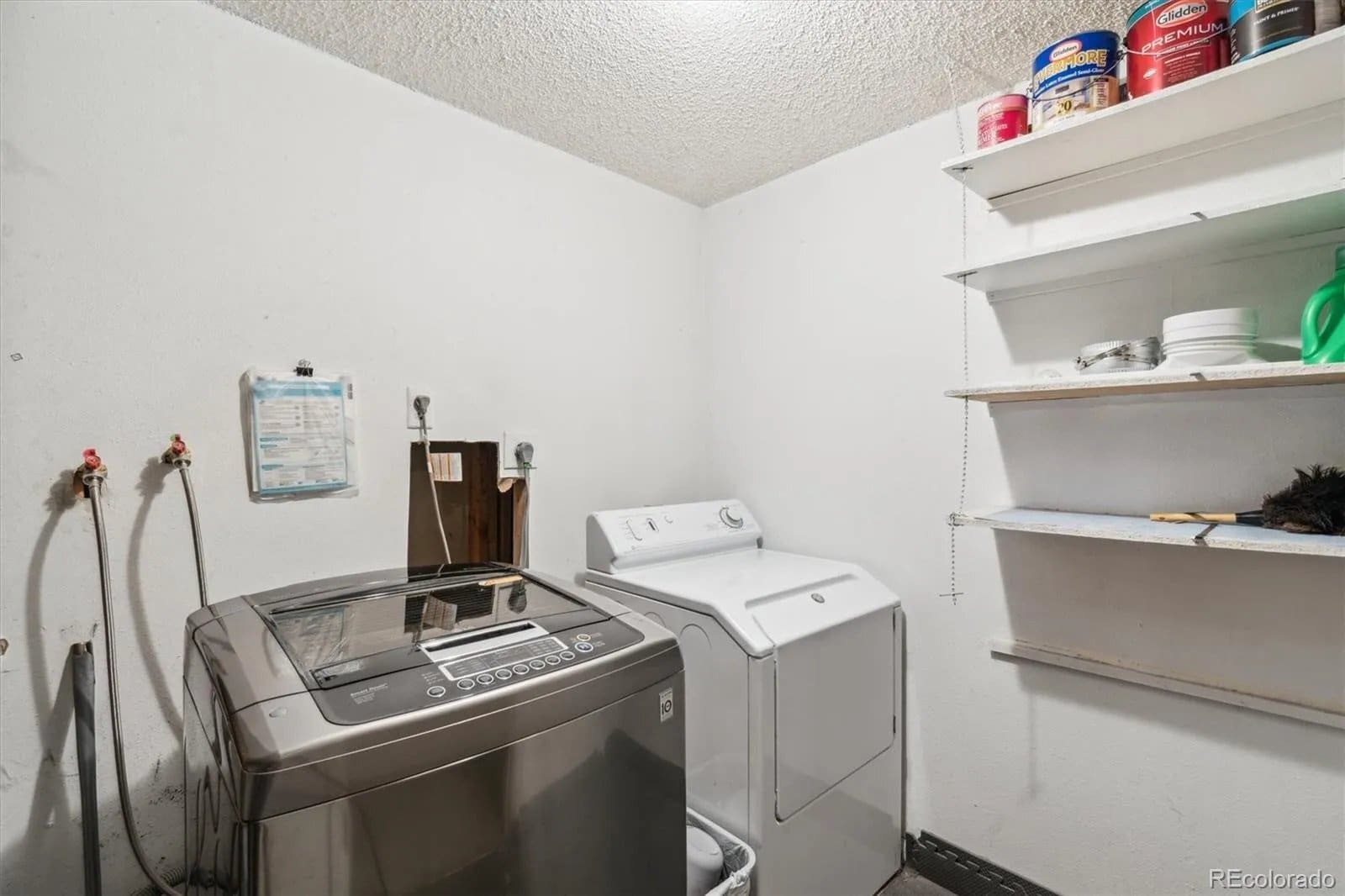 Building Photo - 14333 E Warren Pl