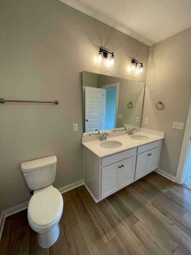Building Photo - Home for Rent in Meridianville, AL!!! Avai...