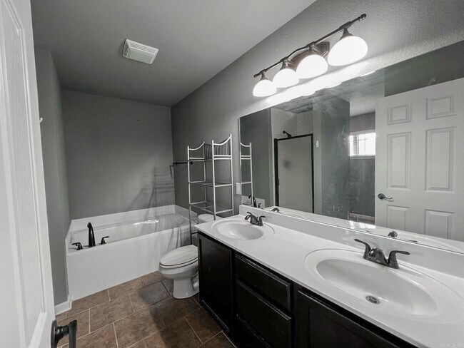 Building Photo - 74 Earnhardt Cir