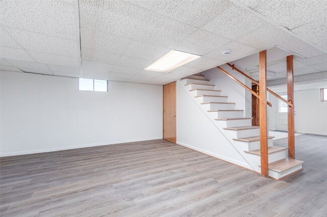 Building Photo - 9715 Grantview Dr