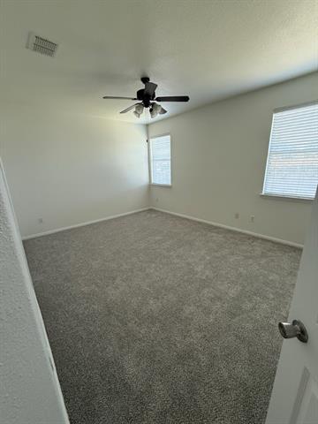 Building Photo - 1415 Tree Top Dr