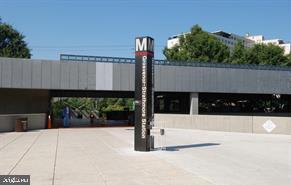 Building Photo - 10404 Rockville Pike