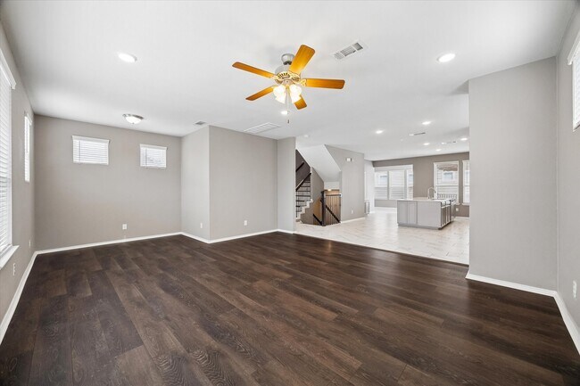 Building Photo - 8612 Cedardale Park Dr