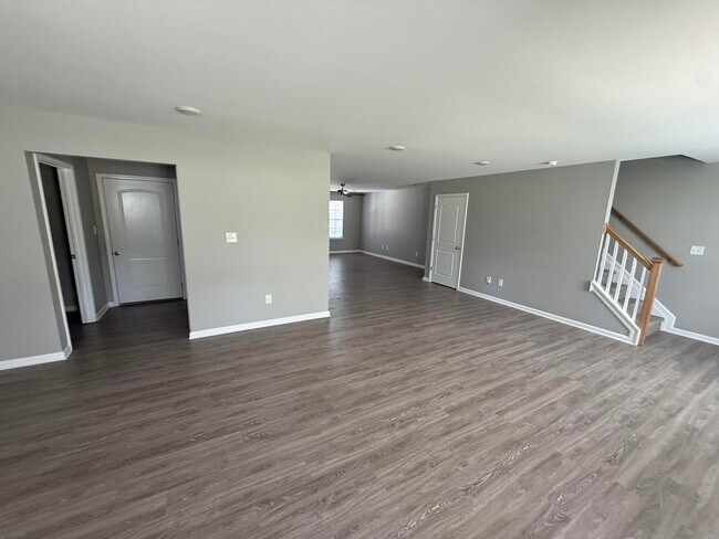 Building Photo - 8069 Driftwood Lp