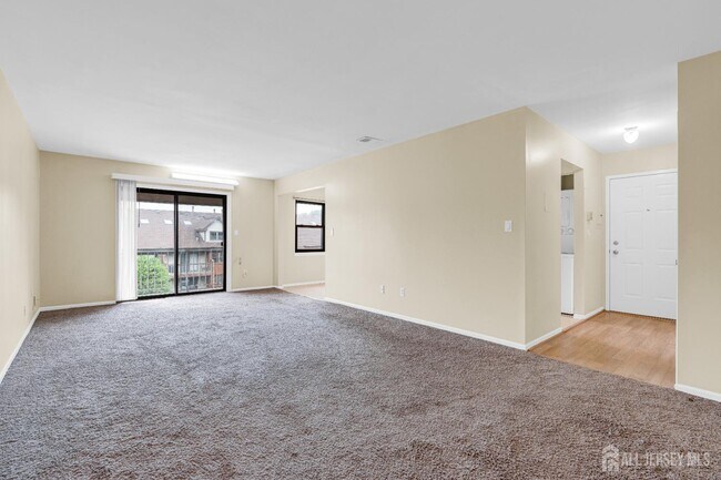Building Photo - 101 Beverly Hl Ter