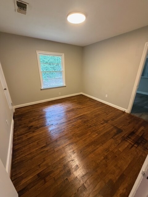 Building Photo - 3539 Honeysuckle Rd