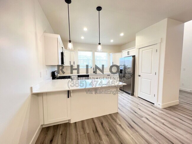 Building Photo - 13941 Little Rdg Ln