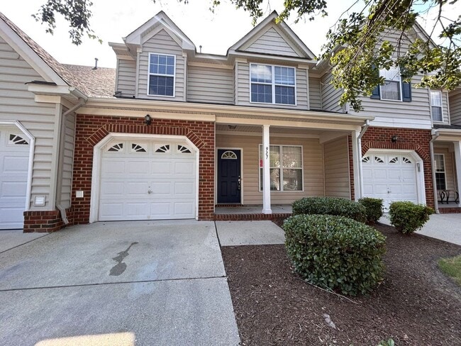 Building Photo - 927 Hunley Dr