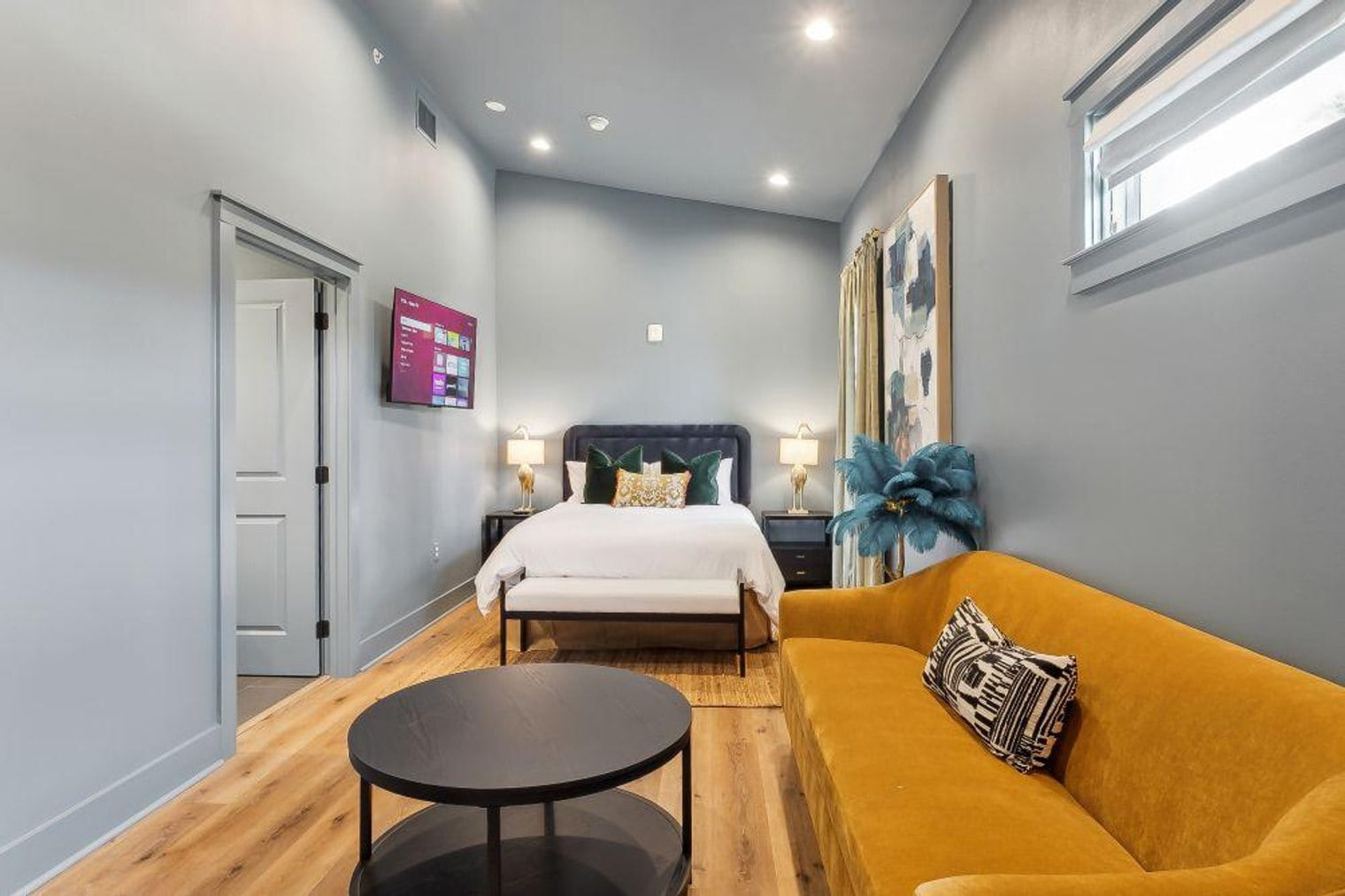 Building Photo - 1738 N Rampart St