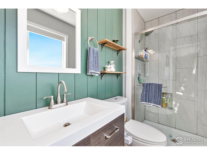 Building Photo - 930 Rocky Mountain Way