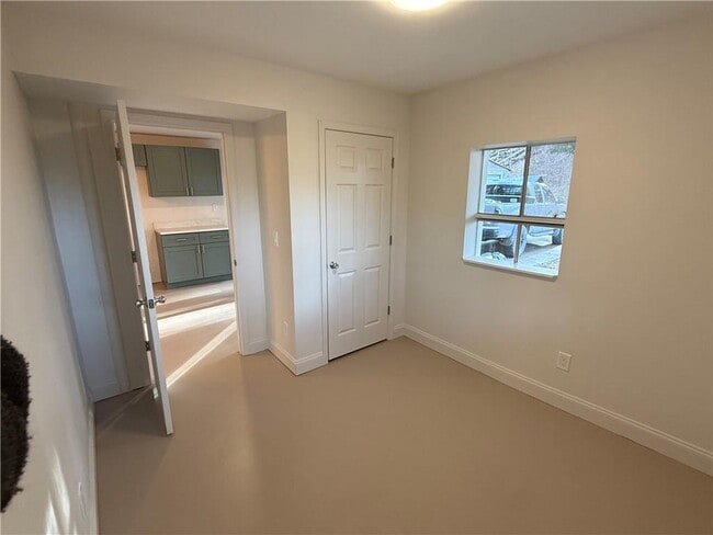 Building Photo - 456 Poverty Acres Rd