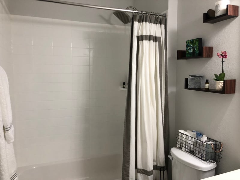 Building Photo - 1501 Lorraine Loop