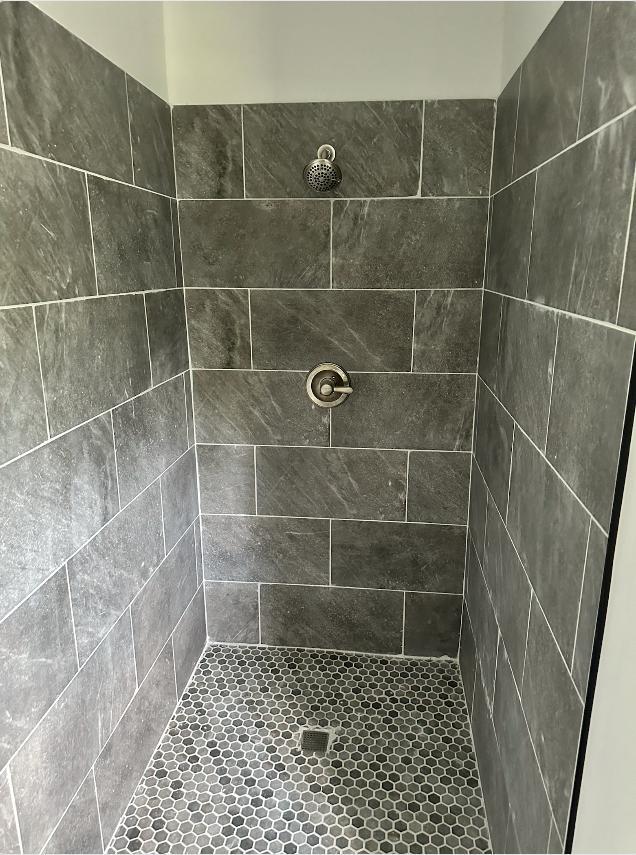 Building Photo - 915 S 12th St