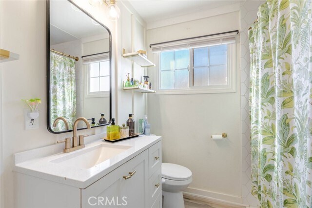 Building Photo - 1432 Ave H 15