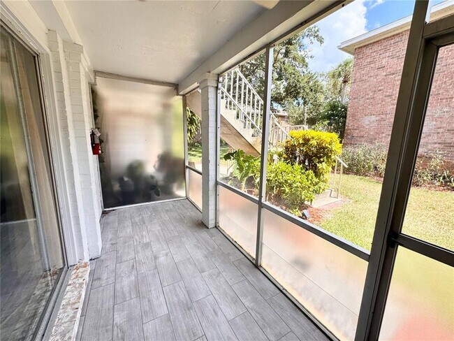 Building Photo - 4318 Lake Underhill Rd