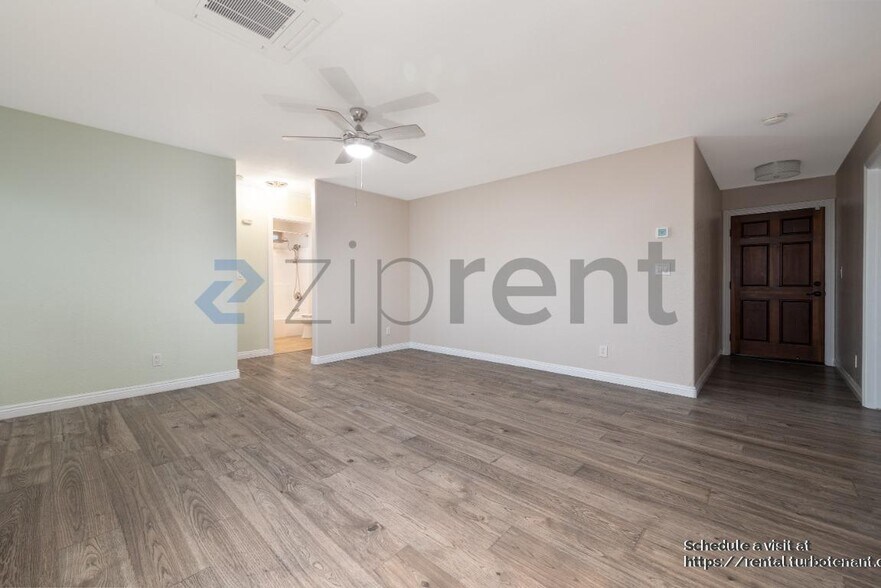 Building Photo - 4244 Cherokee Ave