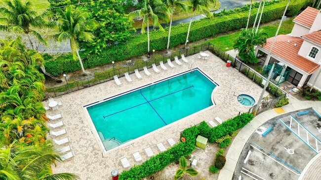 Building Photo - 1207 Belmont Pl