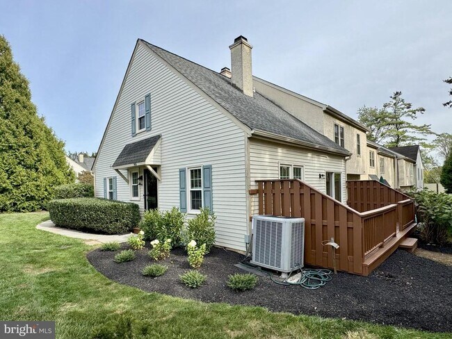 Building Photo - 906 Pritchet Ct