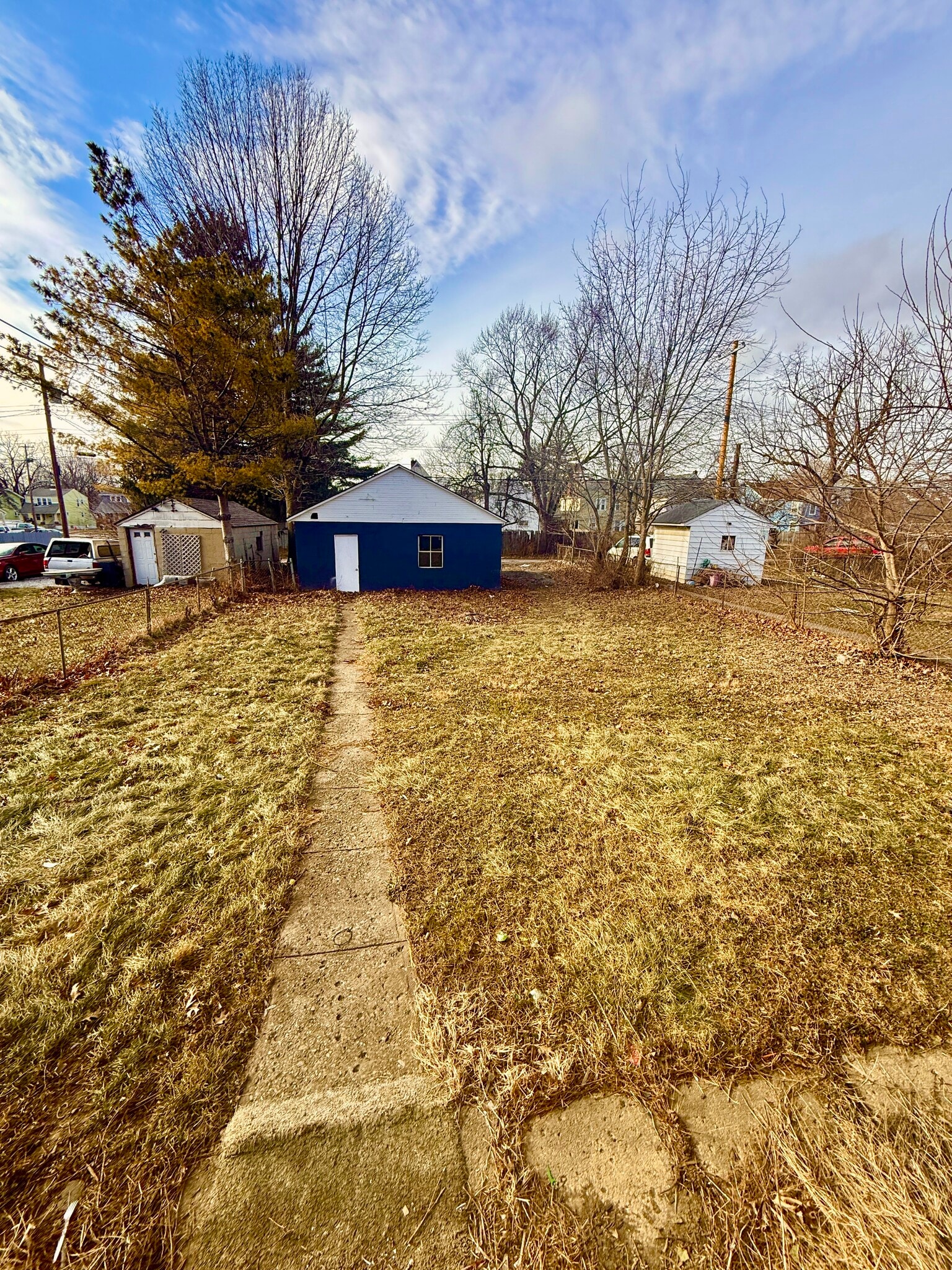 Building Photo - 745 S Wayne Ave