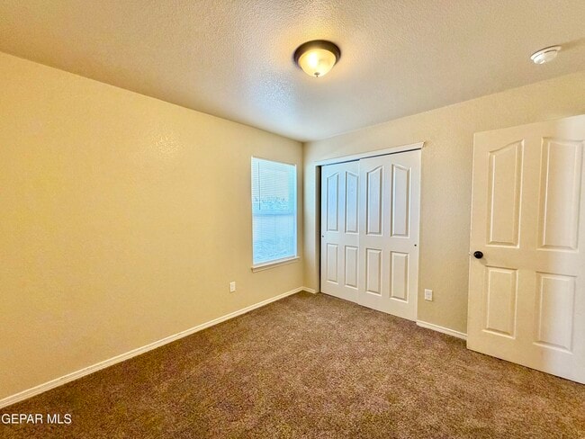 Building Photo - 14213 Ranier Point Dr