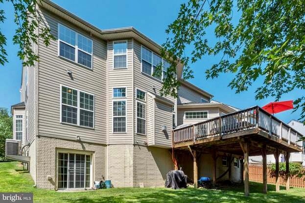 Building Photo - 9813 Hammer Ln