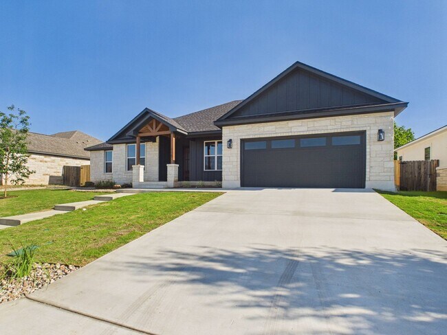 Building Photo - 110 Parlin Ln