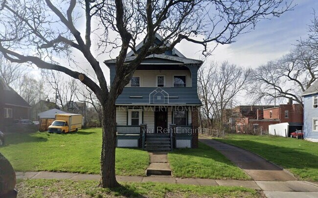 Building Photo - 10302 Lamontier Ave