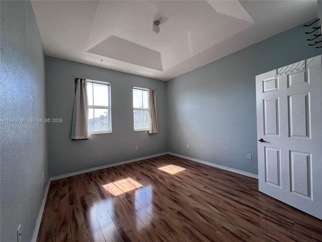 Building Photo - 10885 NW 89th Terrace