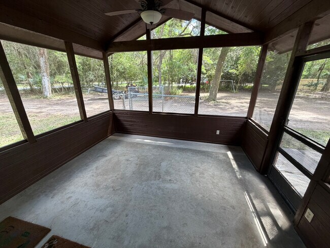 Building Photo - 3660 Crazy Horse Trail