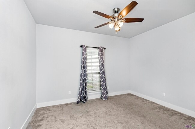 Building Photo - 17671 Doc Bar Ave