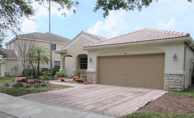Primary Photo - 3851 Falcon Ridge Cir