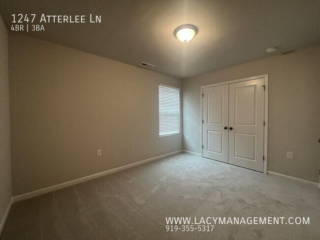 Building Photo - 1247 Atterlee Ln